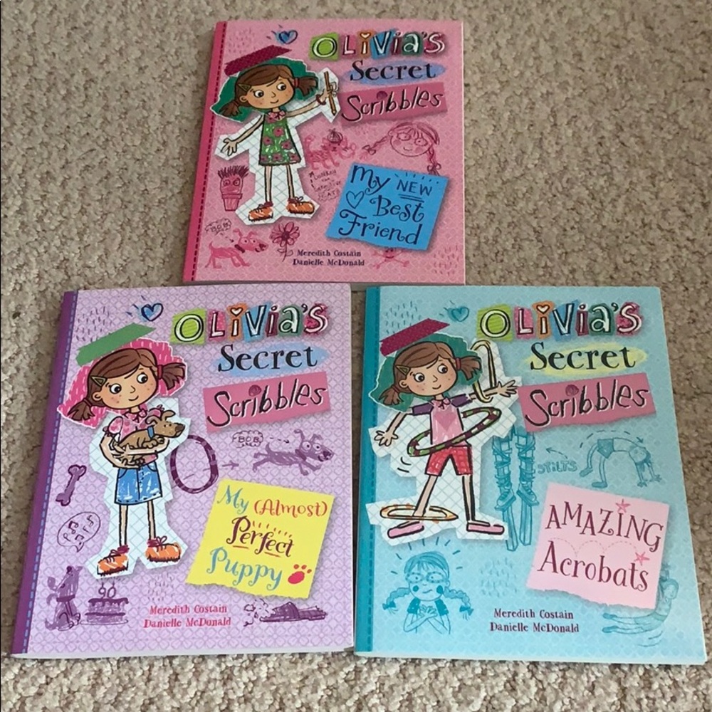 Set of 3 Girls’ chapter books 📚
